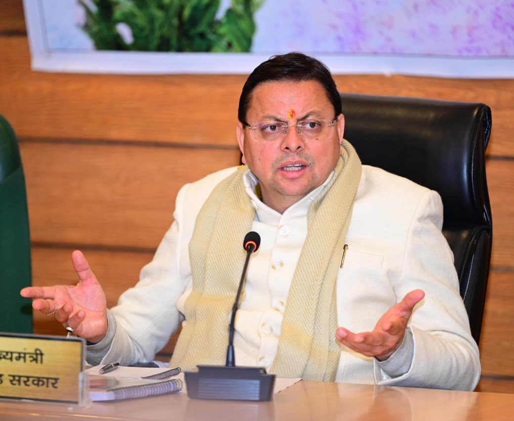 भूमि विवादों पर सीएम धामी का बड़ा एक्शन, एक माह में निस्तारण के निर्देश