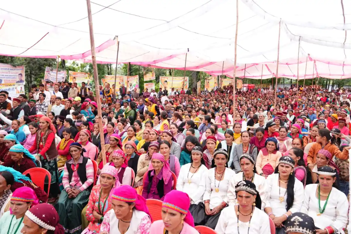 मुख्यमंत्री ने बर्नीगाड़ में लगभग 217 करोड़ रुपये के 38 विकास कार्यों का किया शिलान्यास एवं लोकार्पण