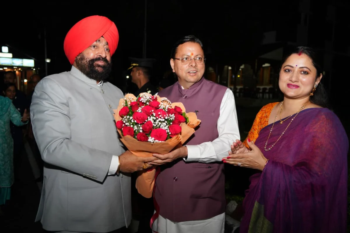 मुख्यमंत्री धामी ने राज्यपाल लेफ्टिनेंट जनरल गुरमीत सिंह (से नि) के उत्तराखण्ड में योगदान, मार्गदर्शन और जनसेवा के प्रयासों की सराहना की