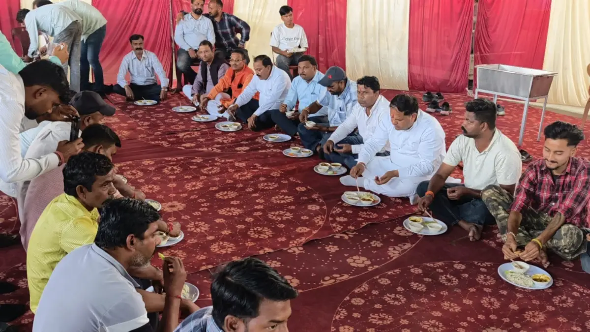 नगर निगम में धूमधाम से मना भगवान वाल्मीकि प्रकटोत्सव, हवन-यज्ञ के साथ विशाल भंडारे का आयोजन